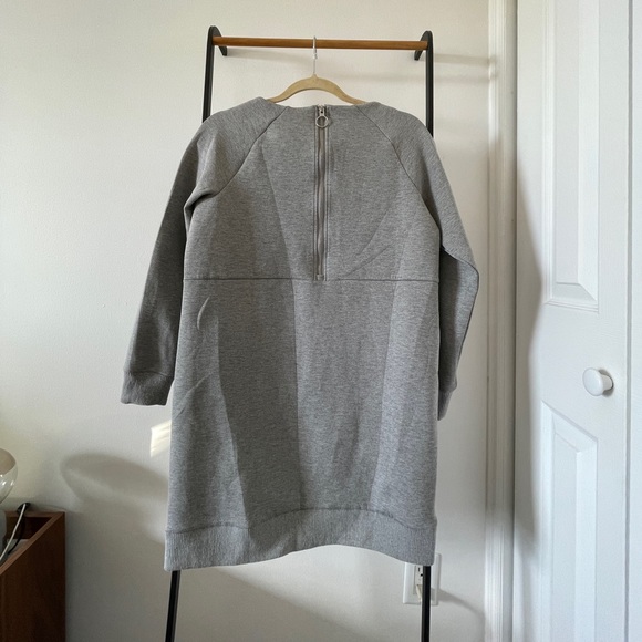 GUC - Bench Sweater Dress with Pockets - Picture 4 of 6